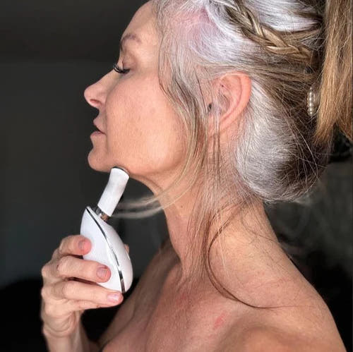 Radiavé™ LED Facial & Neck Massager – Skin Tightening & Wrinkle Reduction